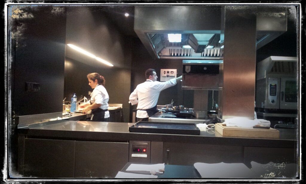 Ricard Camarena en Valencia Cocina a la Vista de las mesas !!